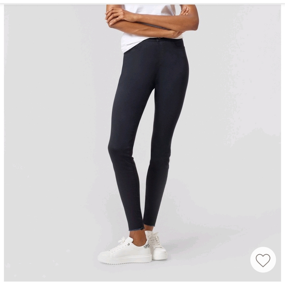 Hue Studio Women's Mid-Rise Frayed Edge Denim Leggings